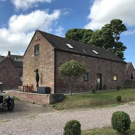 Classy 2 Bed Peak District Cottage Barn Near Alton Towers, Polar Bears, Chatsworth House Whiston  Exterior photo
