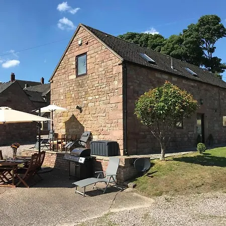 Classy 2 Bed Peak District Cottage Barn Near Alton Towers, Polar Bears, Chatsworth House Whiston  Exterior photo