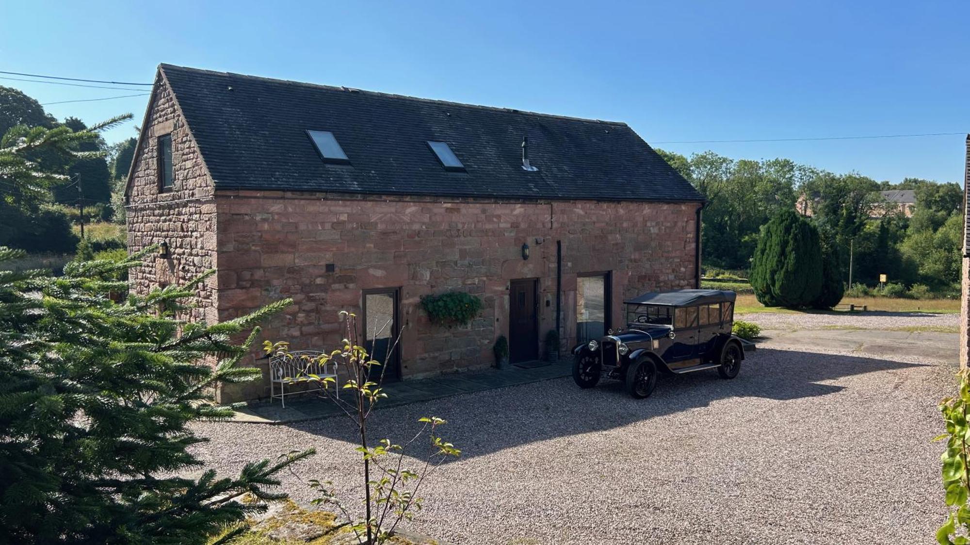 Classy 2 Bed Peak District Barn Near Alton Towers, Polar Bears, Chatsworth House Casa de Férias